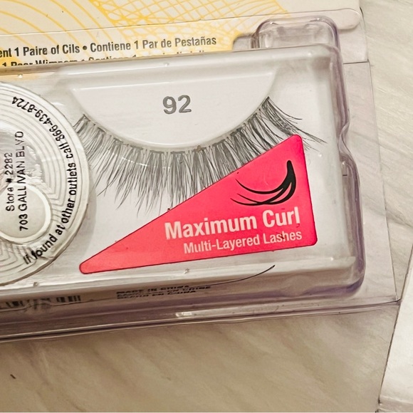 ❌SOLD❌Andrea Strip Lashes - 3 Packs - Picture 4 of 5